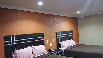 Derrick Inn Big Lake Luaran gambar